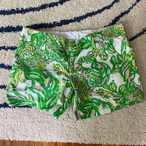 Lily shorts size 6
